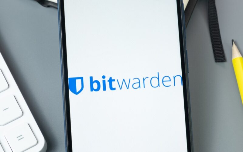 Bitwarden now lets users log into Windows 11 using passkeys