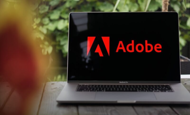Hackers are exploiting Adobe Reader zero-day flaw to steal data