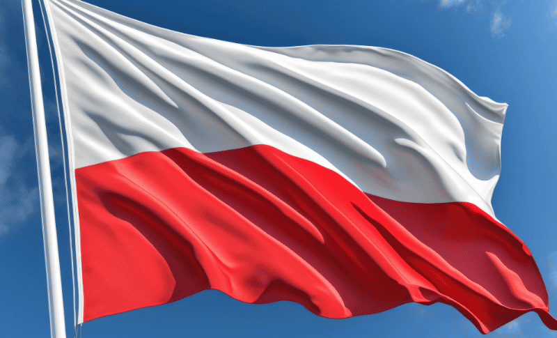 Poland urges officials to ditch Signal for state-run messaging apps