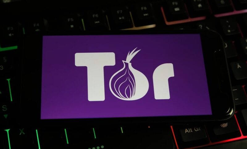 Misconfigured Tor hidden services leak IP addresses and server data