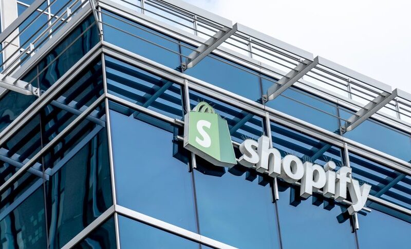 Shopify Shop app users are seeing fake orders in purchase histories