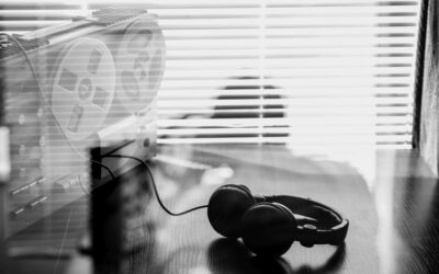 New attack eavesdrops on headphone audio from 30 meters away