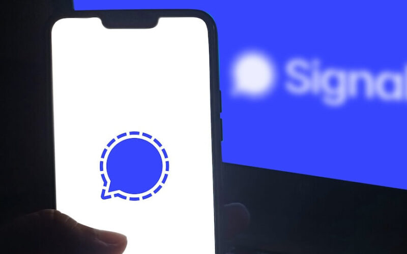 Signal brings encrypted local backups to iPhone and desktop