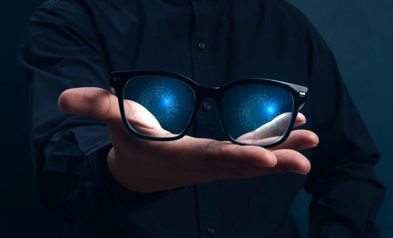 EU privacy watchdog warns smart glasses expose bystanders to covert recording